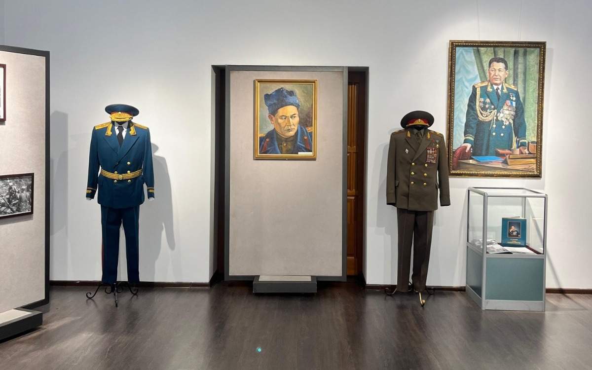Выставка,-посвященная-100-летию-Рахимжана-Кошкарбаева,-открылась-в-Алматы