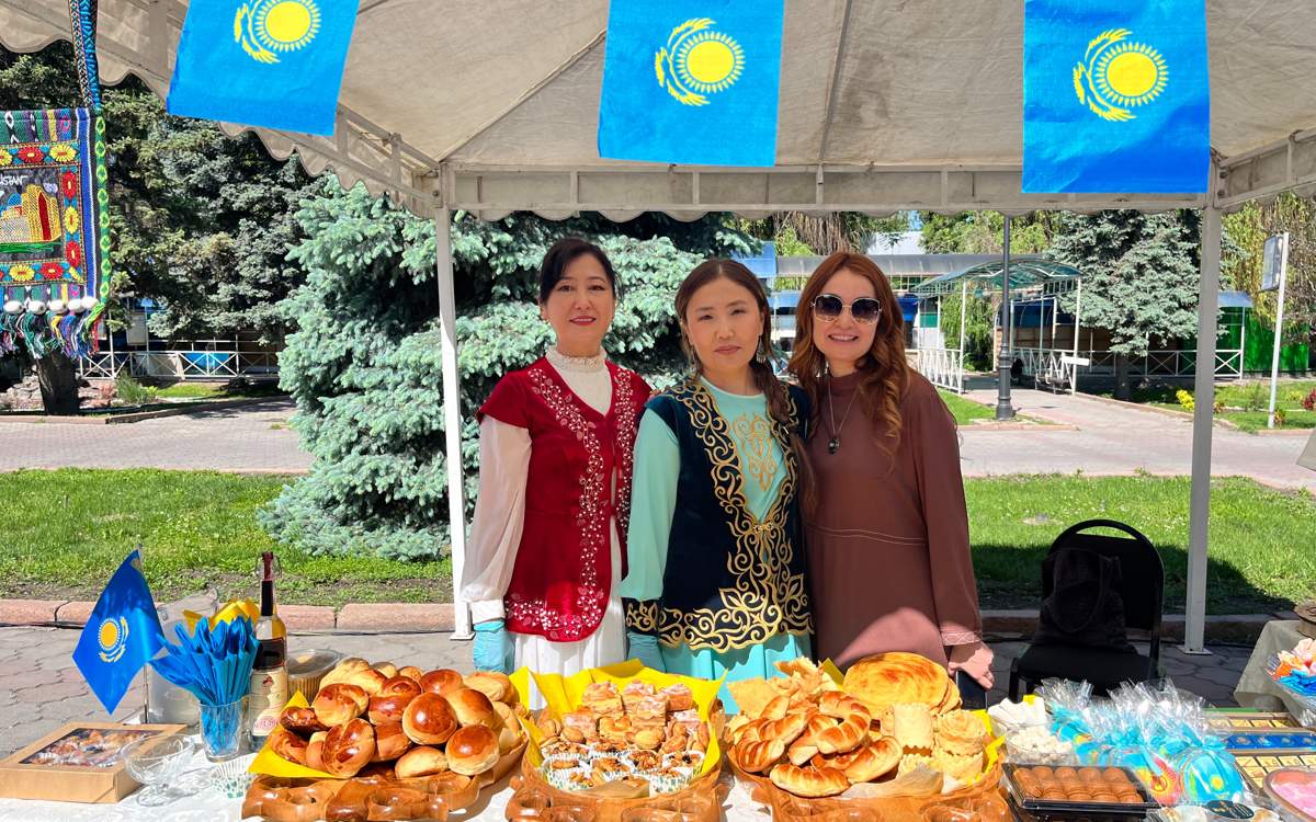 Посольство-Республики-Казахстан-в-Кыргызстане-участвует-в-международной-благотворительной-акции