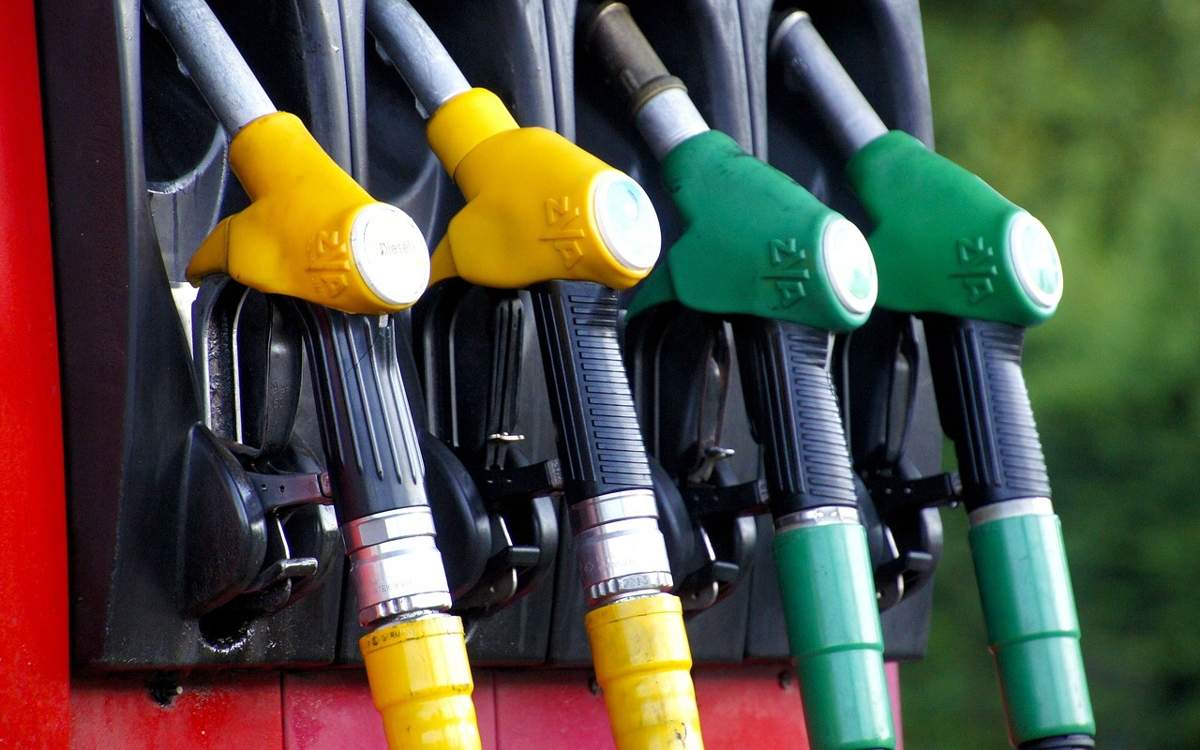 Цены-на-бензин-и-дизельное-топливо-в-Китае-снизятся