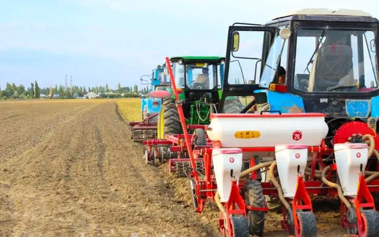Продолжается-задержка-посевной-кампании-из-за-дождей-в-сельском-хозяйстве-Жамбылской-области