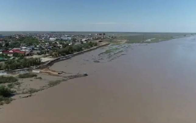 Уровень-воды-в-реке-Жайык-в-Атырауской-области-продолжает-расти