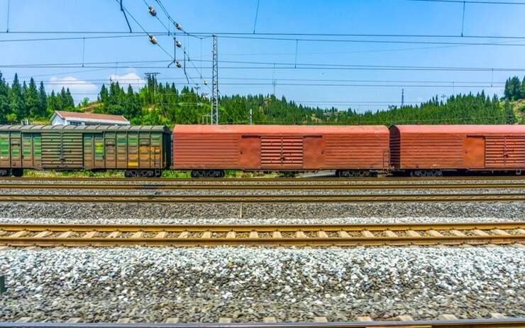 Перевозка-товаров-по-железной-дороге-между-Казахстаном-и-Китаем-увеличилась-на-14%