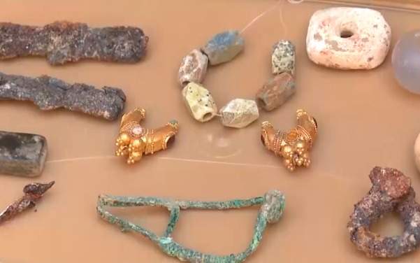 Древние-золотые-украшения-более-двух-тысяч-лет-обнаружены-в-Туркестанской-области