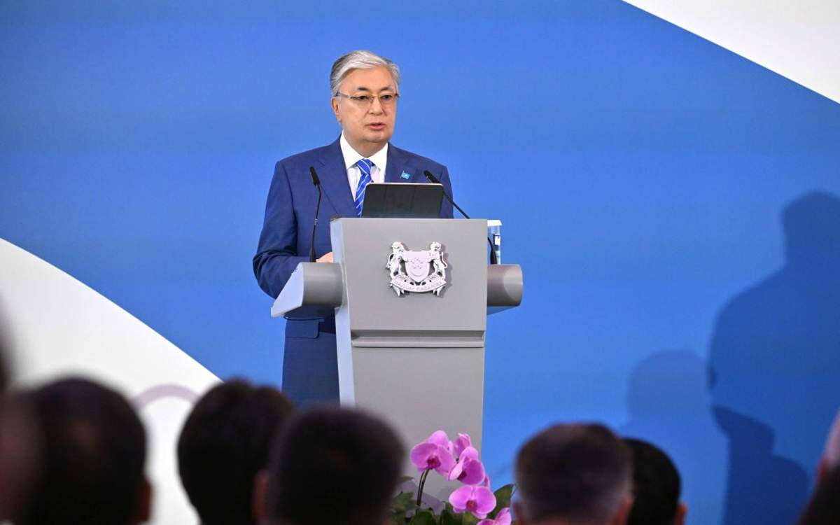 Глава-государства-рассказал-о-важности-средних-держав-в-мировой-повестке-на-лекции-в-Сингапуре