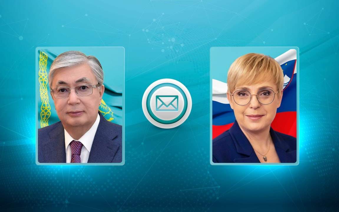 Глава-государства-поздравил-Президента-Словении-с-Национальным-днем