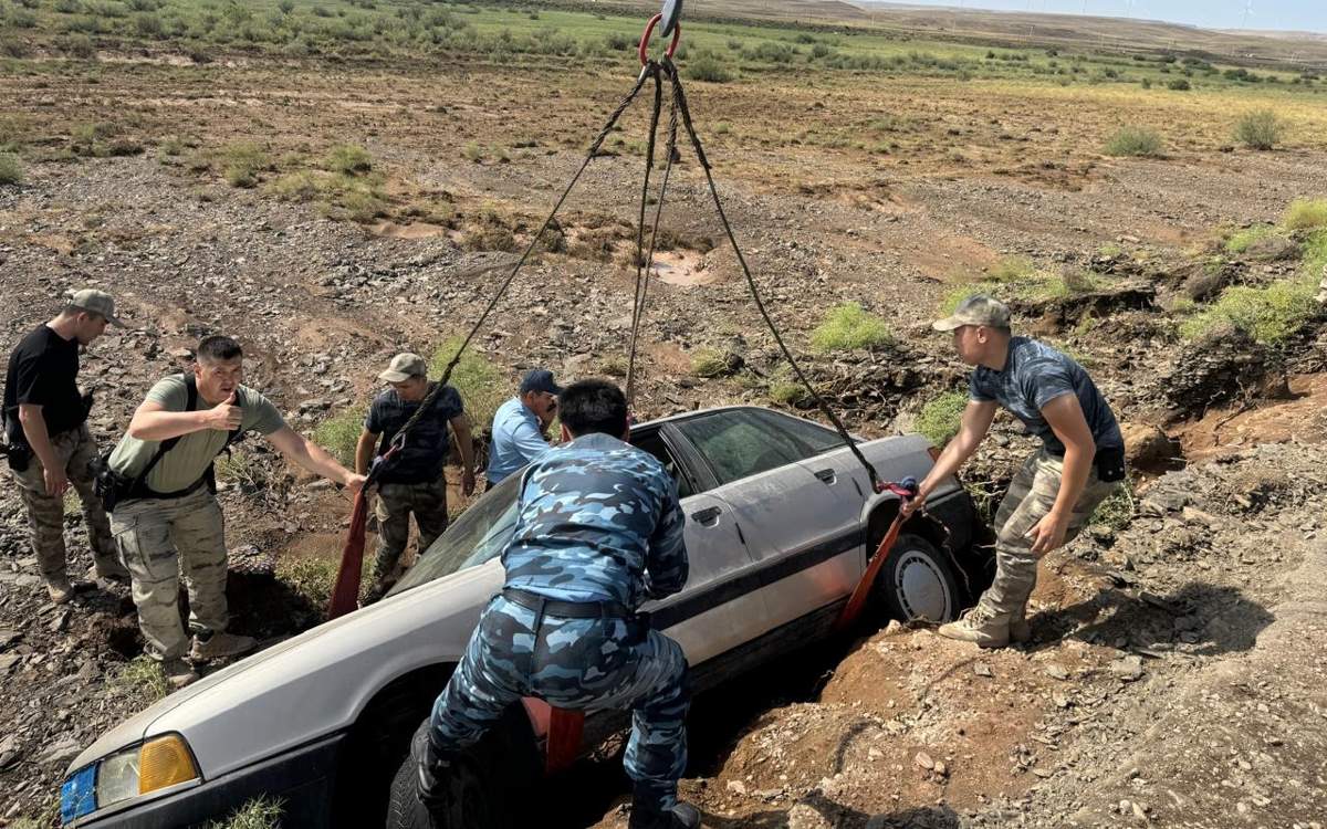 Участок-железной-дороги-пострадал-от-склоновых-стоков-в-Жамбылской-области