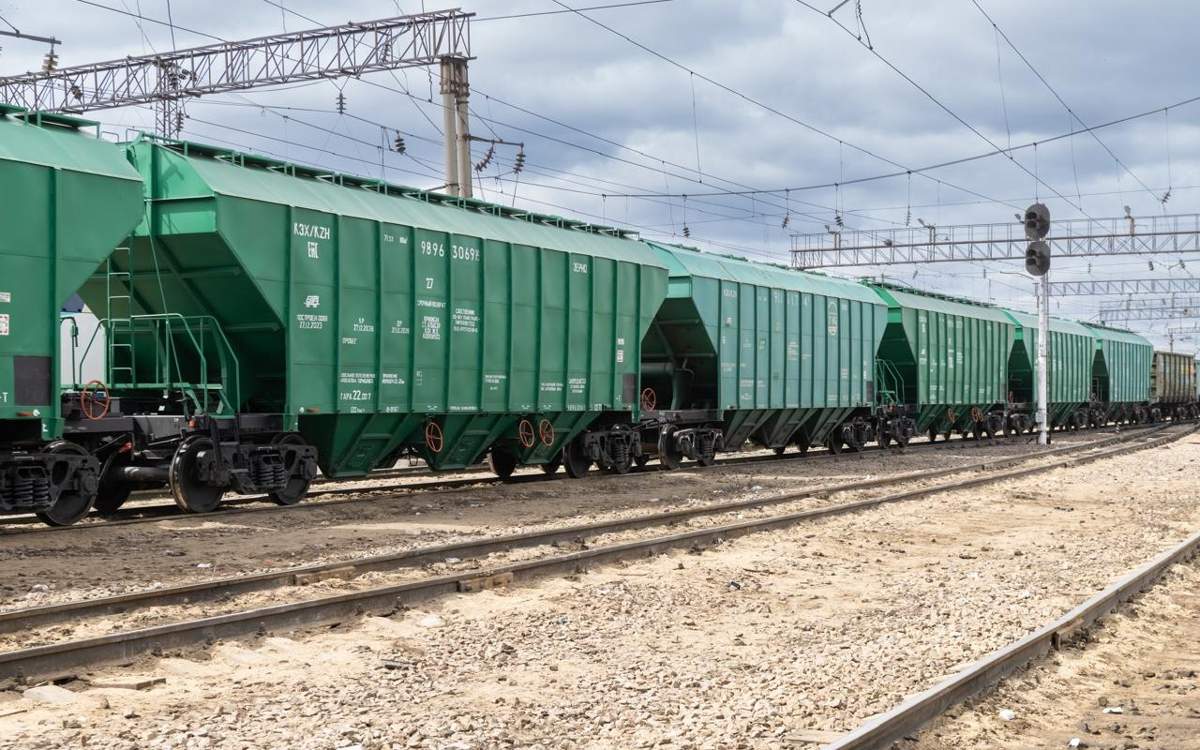 Первый миллион тонн зерна нового урожая вывезен ж/д транспортом в сентябре