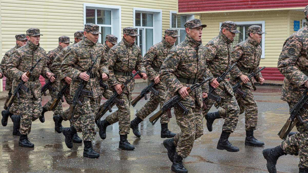 Свыше-900-офицеров-запаса-призовут-в-Казахстане-на-воинскую-службу-в-2025-году