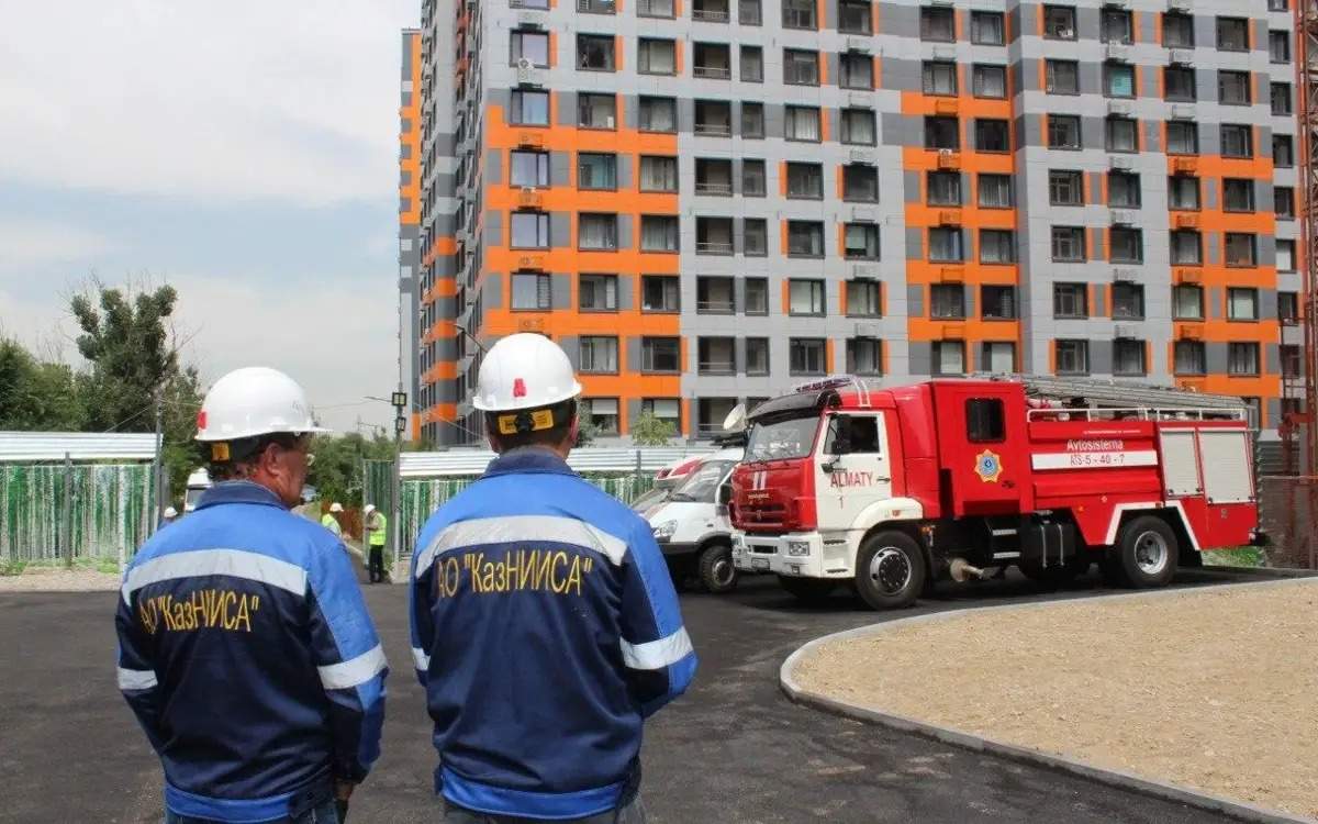 Прочность зданий в Алматы проверяют с помощью искусственного землетрясения