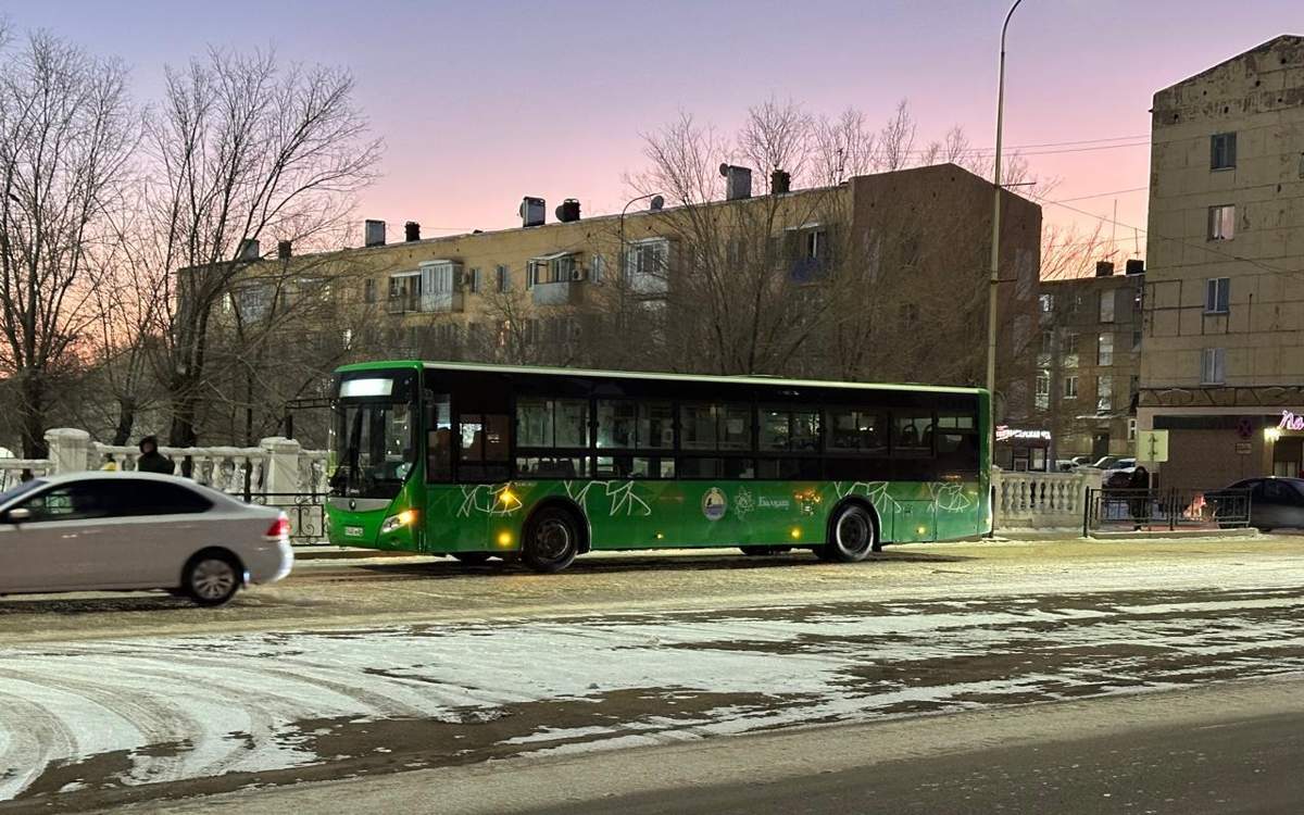 С автобусным перевозчиком могут расторгнуть договор в Балхаше