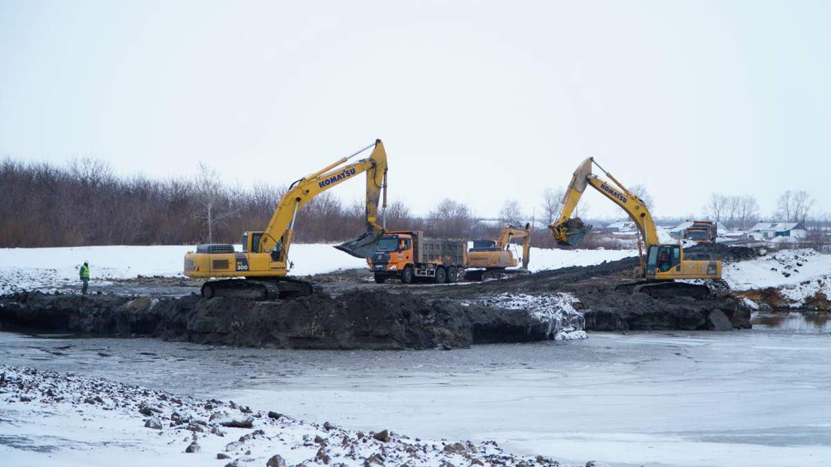 Паводок-2025: русло реки Чаглинка углубляют в Акмолинской области