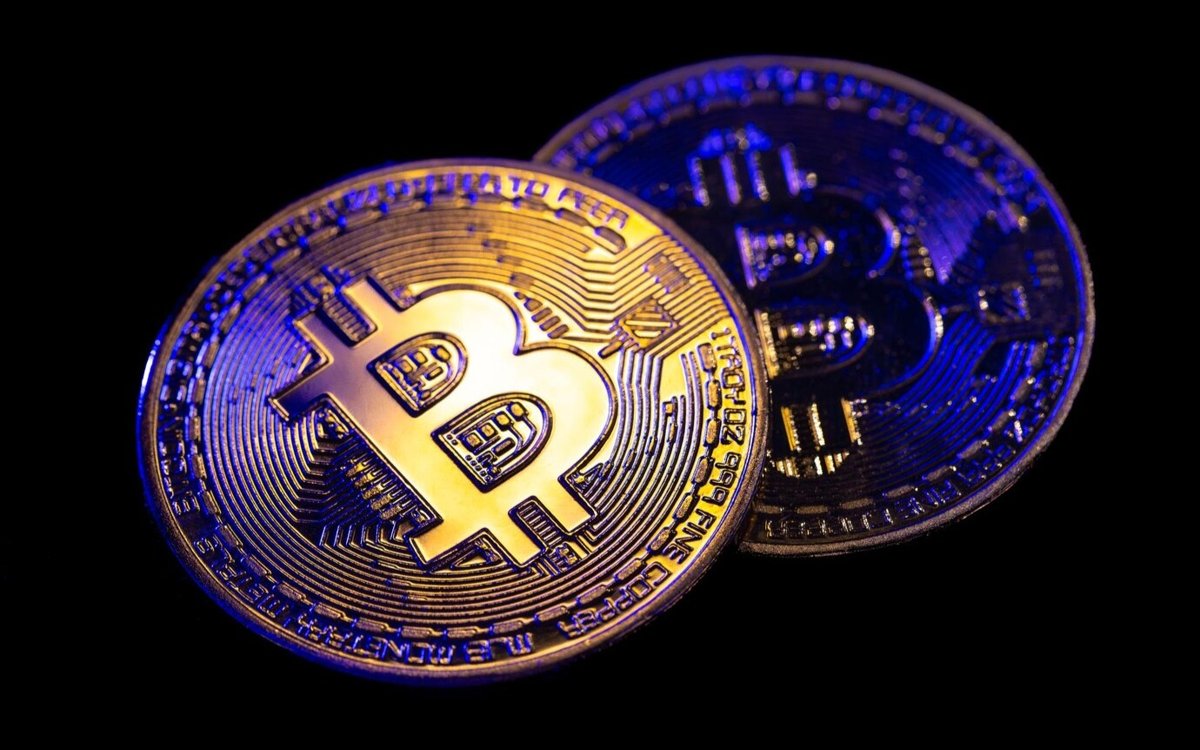 Биткойн-упал-ниже-$75-тысяч-впервые-с-ноября-2024-года