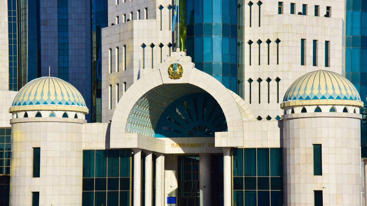 Сенат одобрил аренду участка в Алматы для строительства консульства США