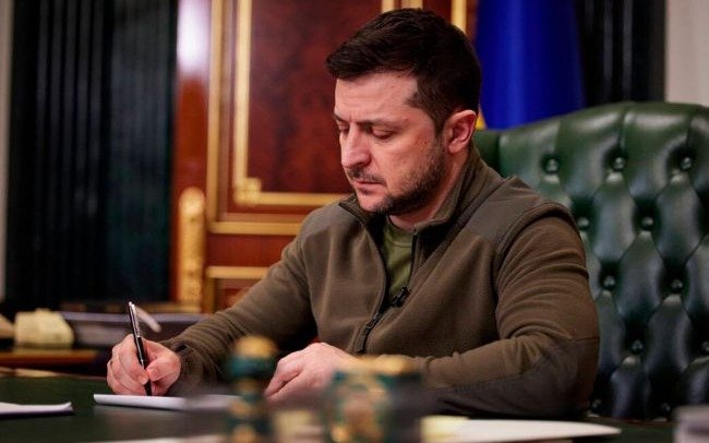 Зеленский утвердил ратификацию соглашения с США о полезных ископаемых
