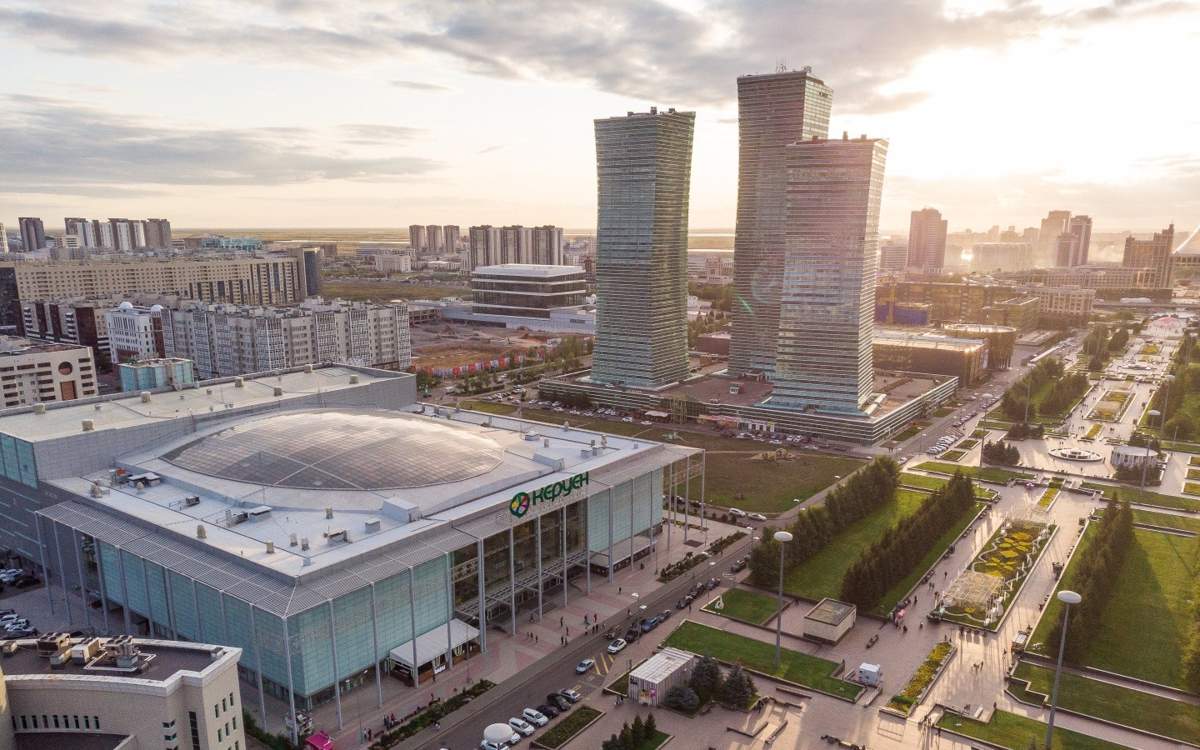 Участок возле ТРЦ «Керуен», проданный за 175 млн тенге, акимат хочет выкупить за 1 млрд — депутат