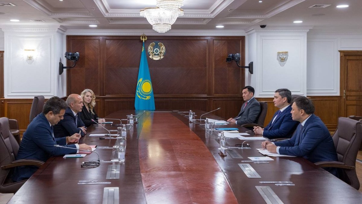 Премьер-министр Казахстана встретился с президентом подразделения Shell
