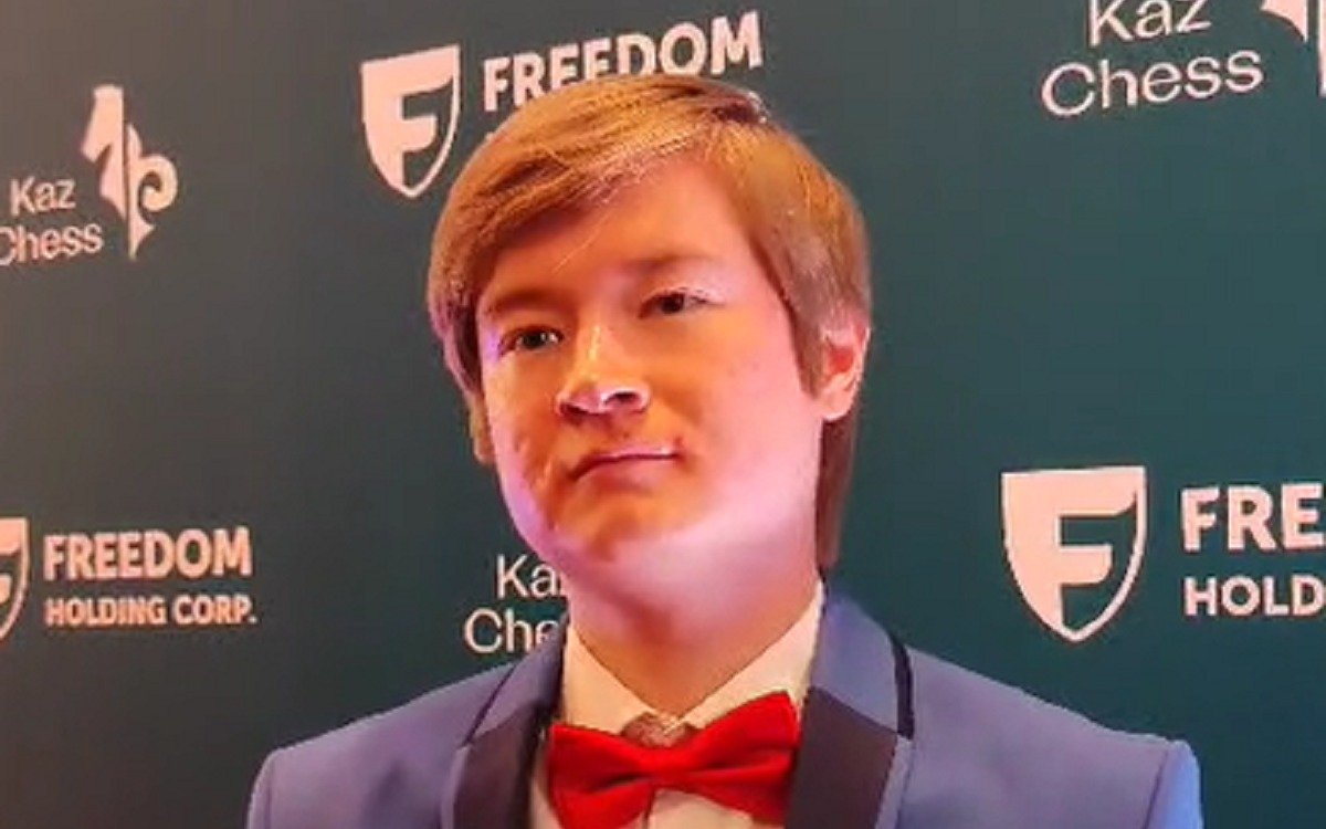 Казахстанский гроссмейстер рассказал о планах на сезон и возможной встрече с Карлсеном