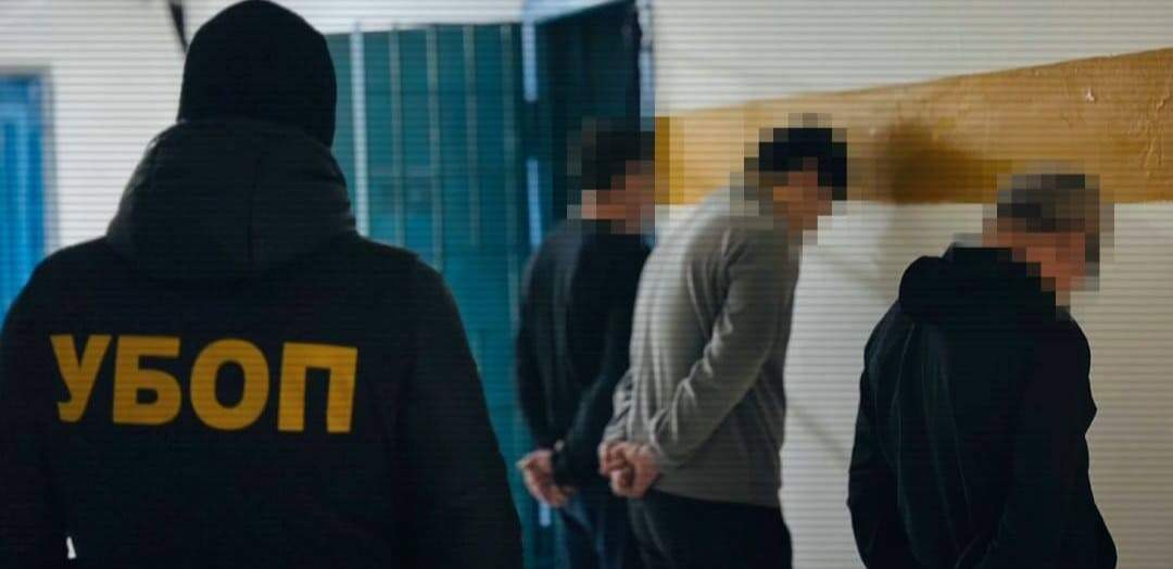Осужденные вымогали деньги у заключенных в области Абай