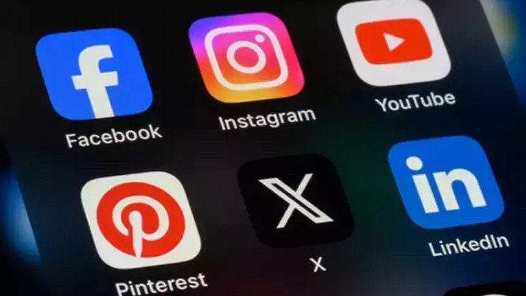Перебои в работе TikTok, Instagram и Facebook зафиксированы в Казахстане