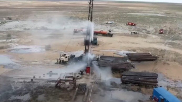 В Мангистауской области произошел аварийный выброс на месторождении «Толқын»