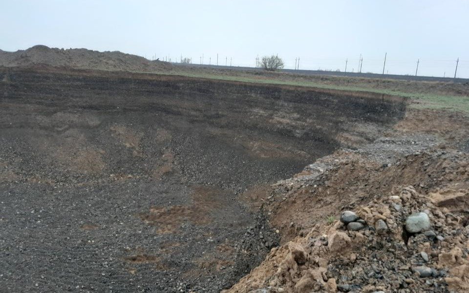 В-области-Жетысу-выявили-незаконную-добычу-песчано-гравийной-смеси
