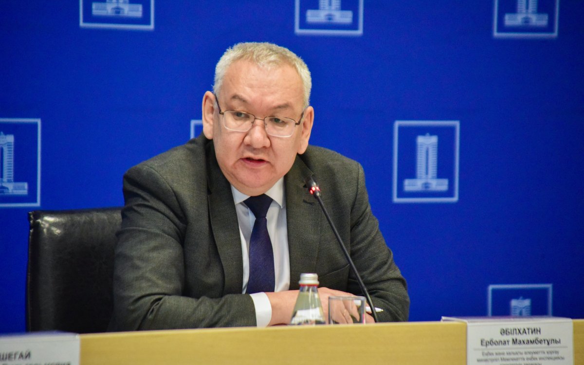 В-Минтруда-ответили-на-идею-привлекать-учителей-к-патрулированию-пляжей-летом