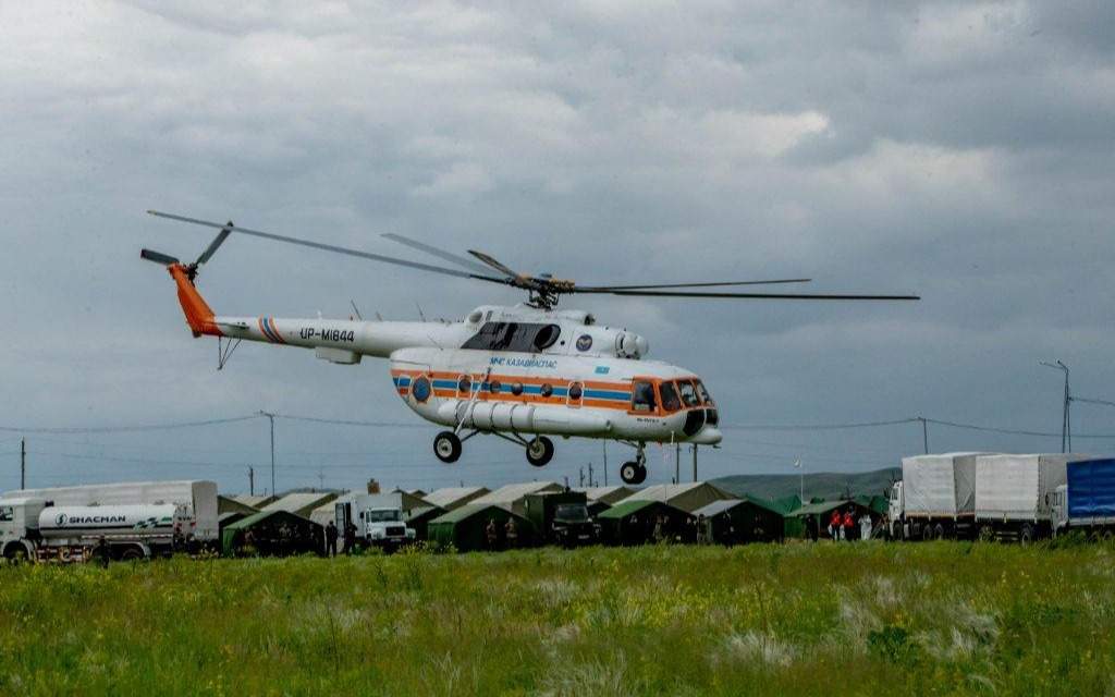 100 тонн воды сброшено при тушении пожара в природном резервате «Акжайык»