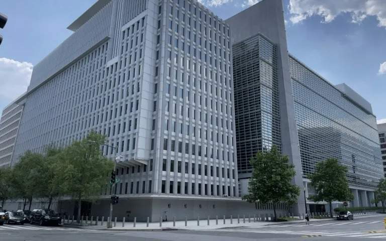 Казахстан получит заем на 42 млрд тенге от Международного банка реконструкции и развития