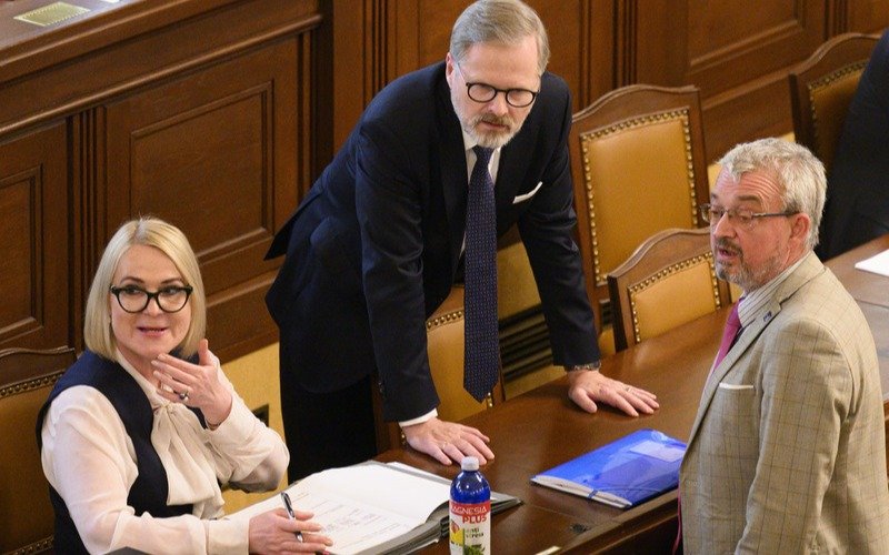 Оппозиция в Чехии не смогла добиться вотума недоверия правительству