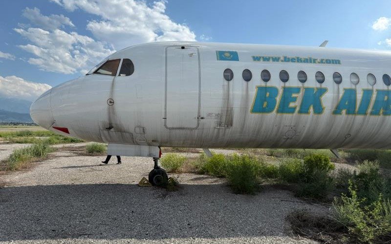 bek-air-выставил-на-продажу-оставшиеся-самолеты-fokker-100