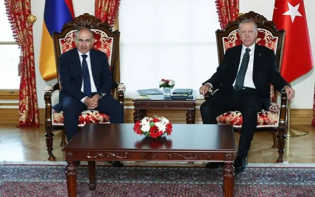 Историческая встреча: Эрдоган и Пашинян провели переговоры в Стамбуле