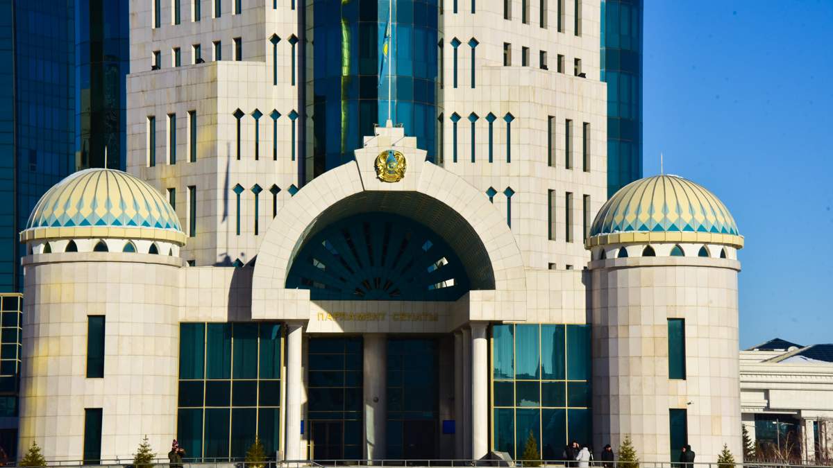 Сенат вернул в Мажилис новый Налоговый кодекс