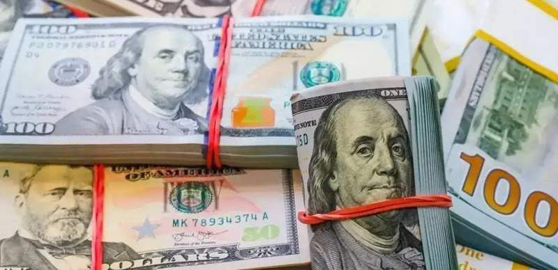 Доллар растет к тенге: реакция рынка на удары США по Ирану