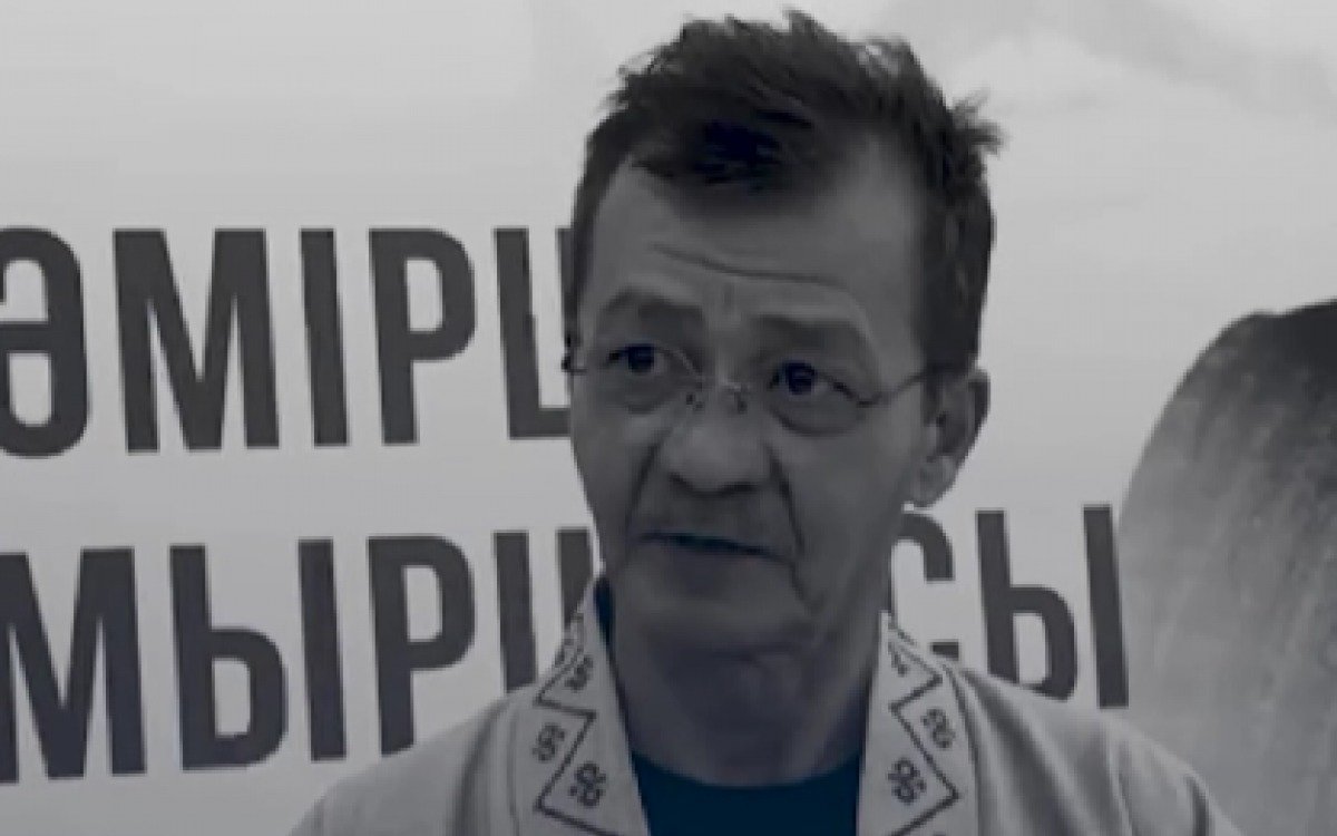 Умер сын писателя Мухтара Магауина