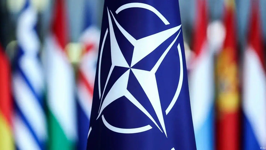 Союзники по НАТО достигли соглашения об увеличении расходов на оборону