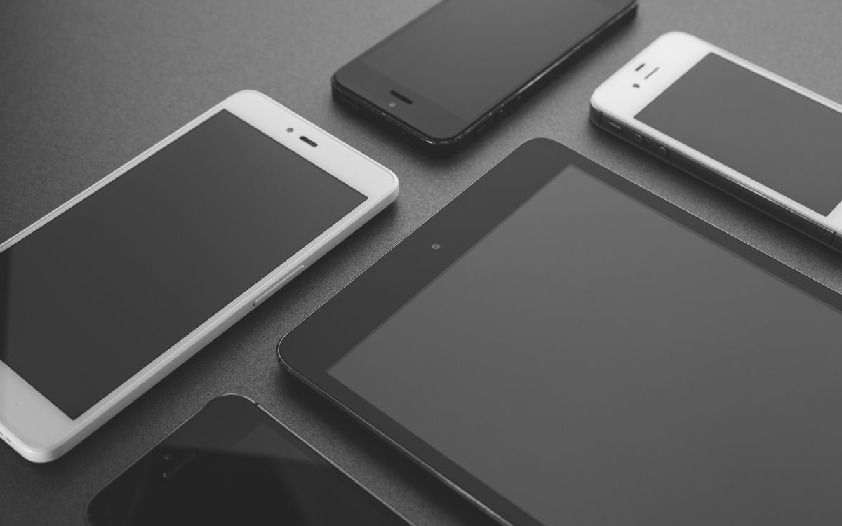 2,5 млн смартфонов Apple нелегально завезли в Казахстан в 2024 году