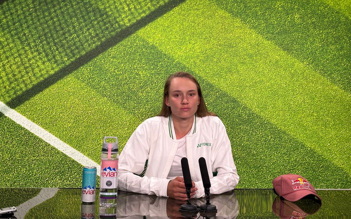 Рыбакина прокомментировала свою 20-ю победу на Уимблдоне