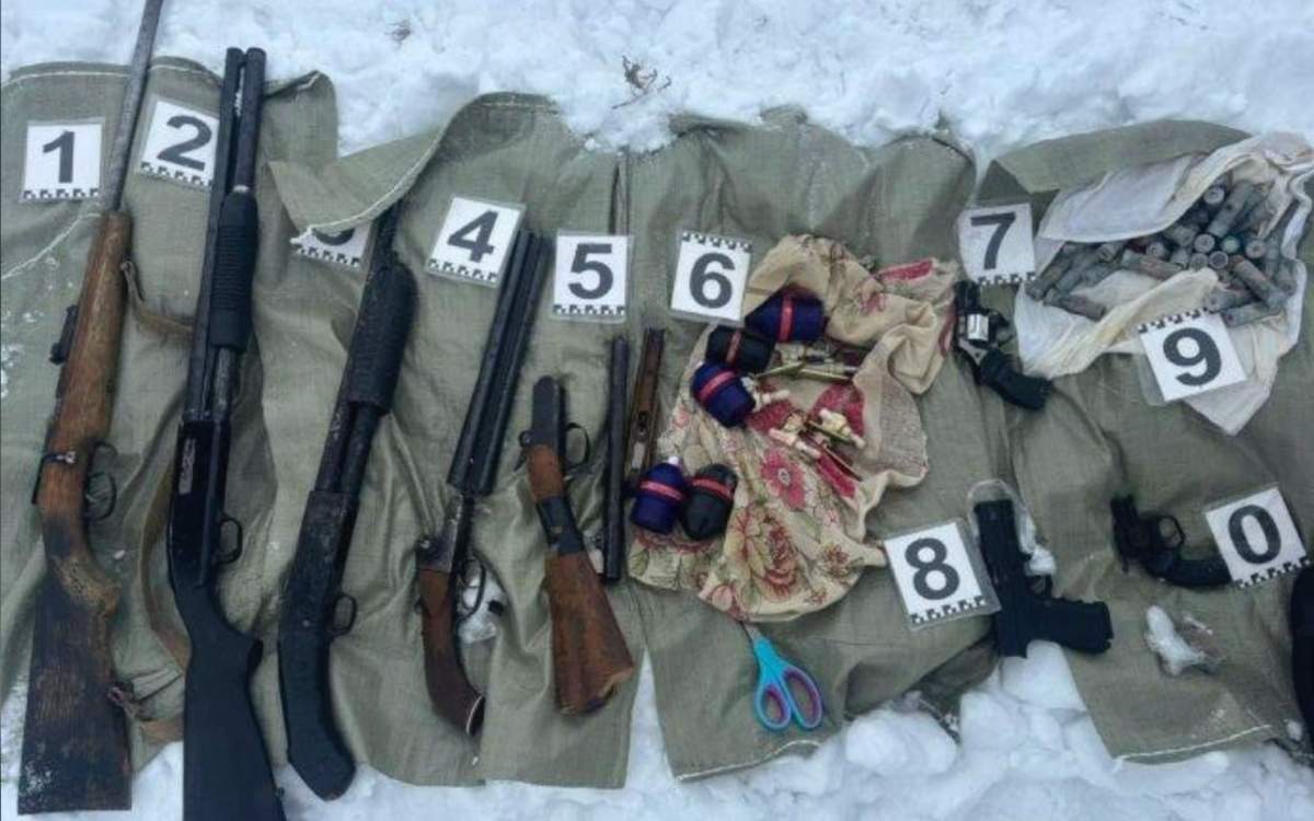 Более 3 тонн наркотиков и 351 единица оружия изъято за полгода в Казахстане