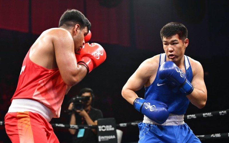 Казахстанский боксер вошел в топ-15 рейтинга WBC