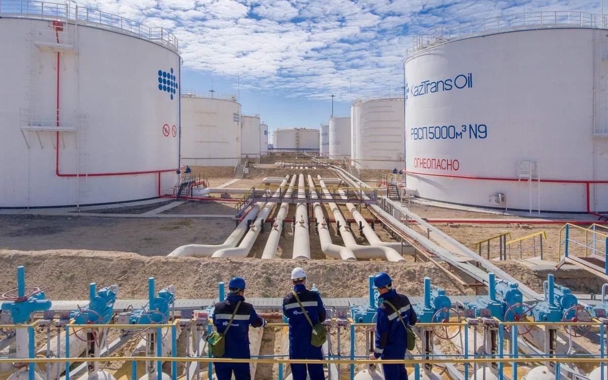 Казахстан экспортировал 39,6 млн тонн нефти за полгода
