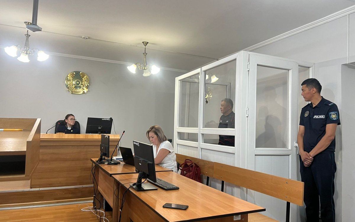 В Алматы возобновили суд по делу о захвате заложницы в аэропорту