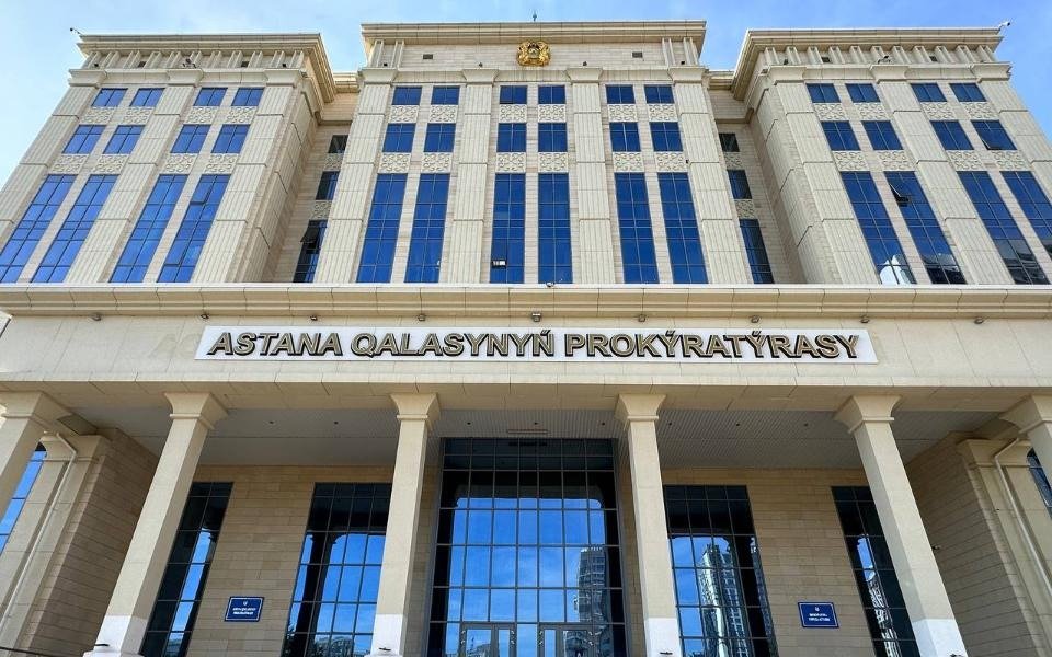 Преступная группа оформляла автокредиты на безработных и инвалидов в Астане