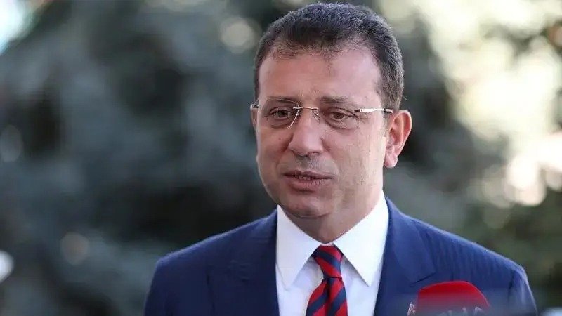 Бывший мэр Стамбула приговорен почти к двум годам лишения свободы