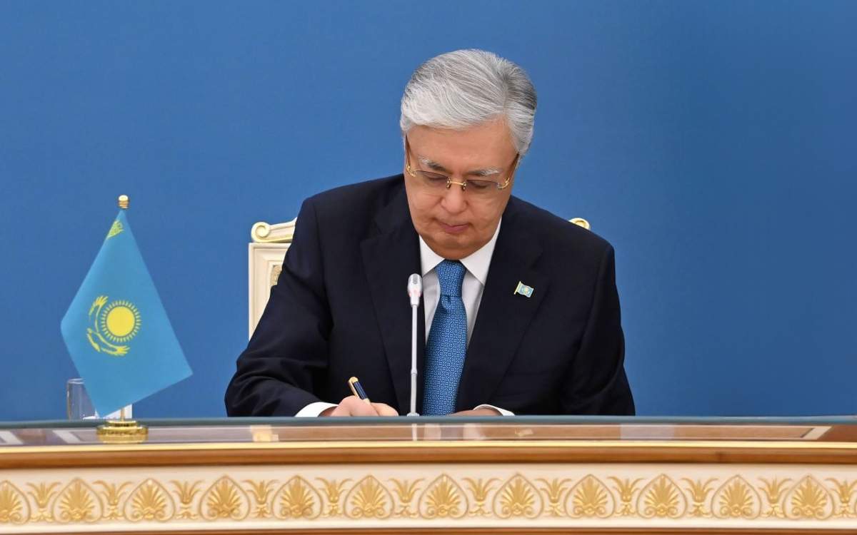Президент Казахстана подписал Налоговый кодекс
