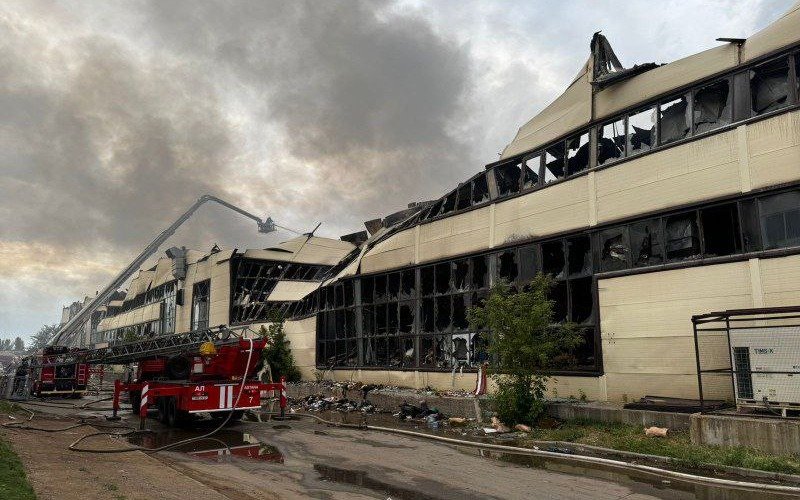 Пожар на «Биг Шанхае» в Астане полностью ликвидирован