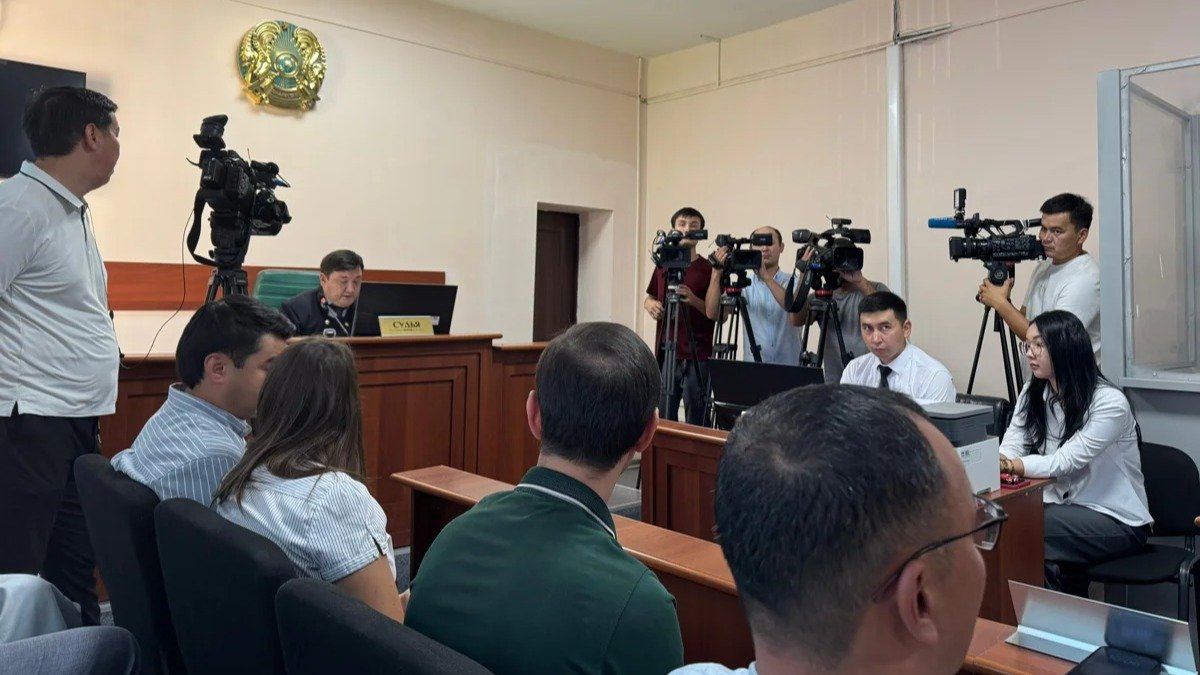 Что рассказал в суде водитель Руслана Берденова по делу о покушении в Шымкенте