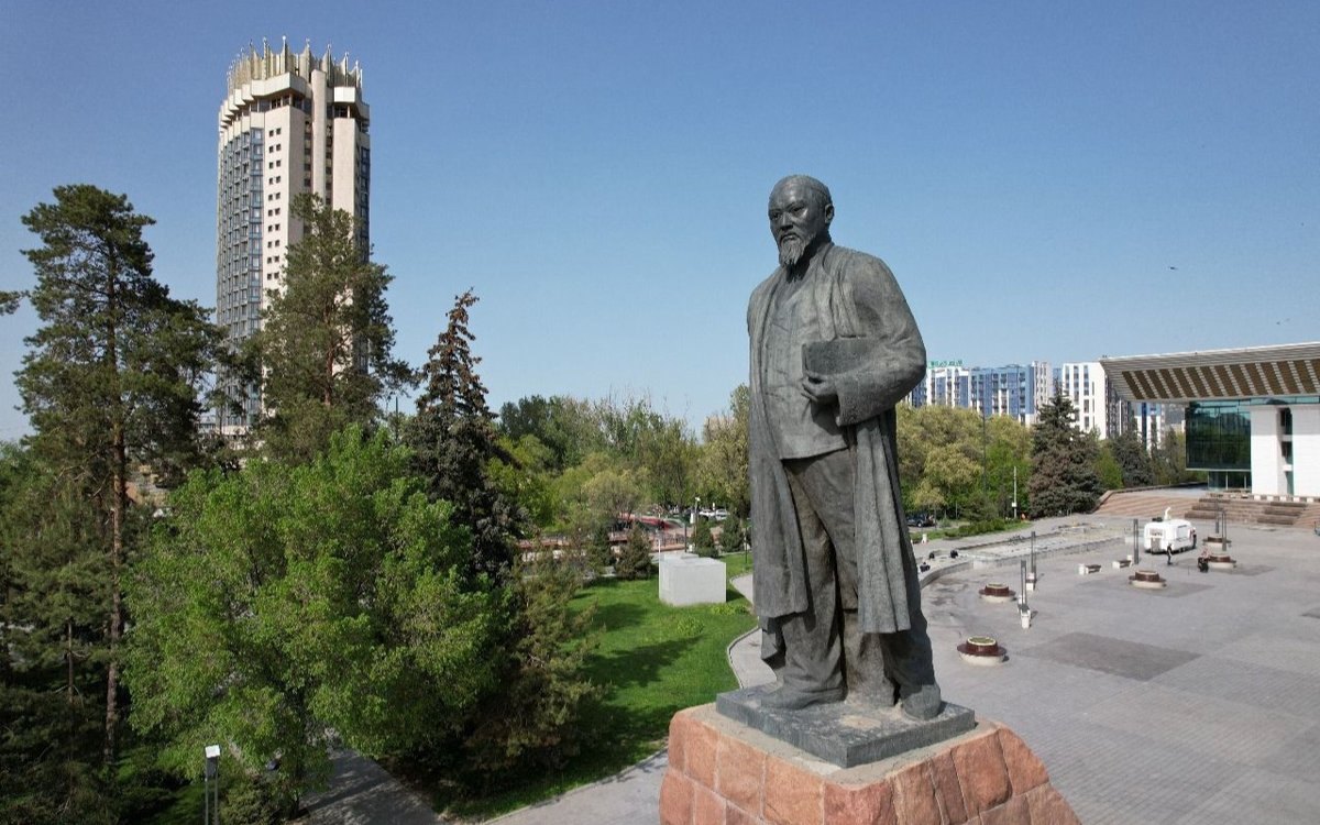 Как в Алматы отметят 180-летие Абая Кунанбаева