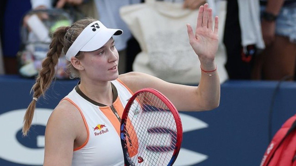 Елена Рыбакина вышла в четвертый круг US Open