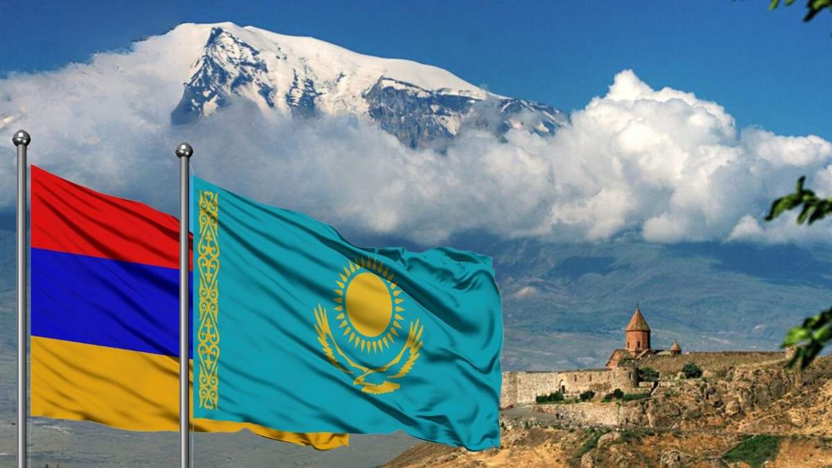 Казахстанцы смогут посещать Армению с удостоверением личности