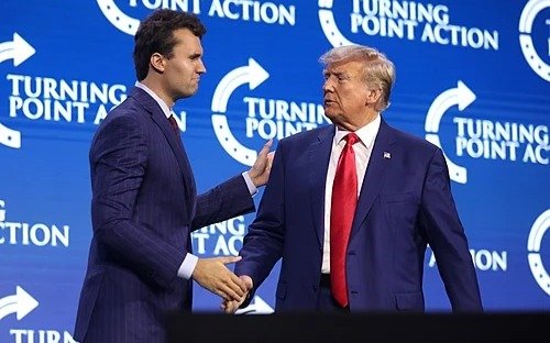 Покушение на политика в США: Трамп сообщил о смерти соратника Кирка